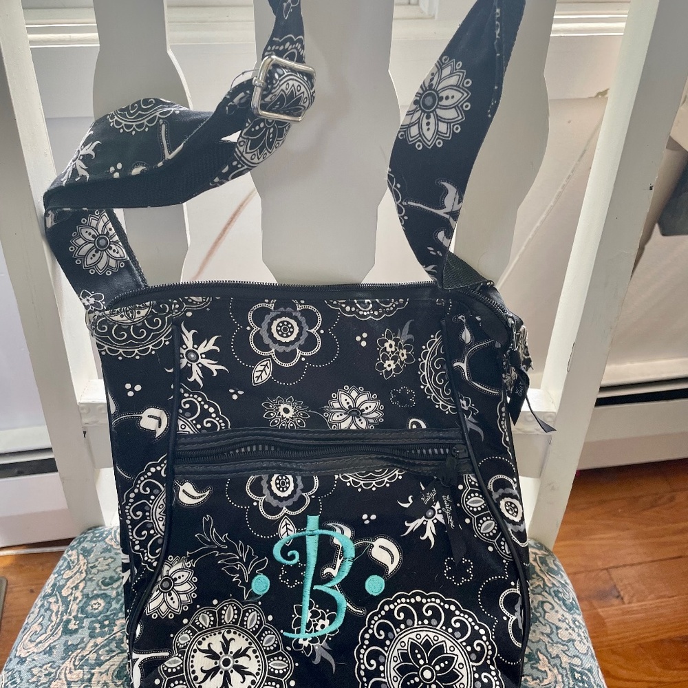 Thirty one cross body bag